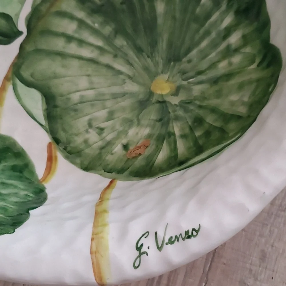G. Venzo Lilly Pad Irregular Shape Bowl